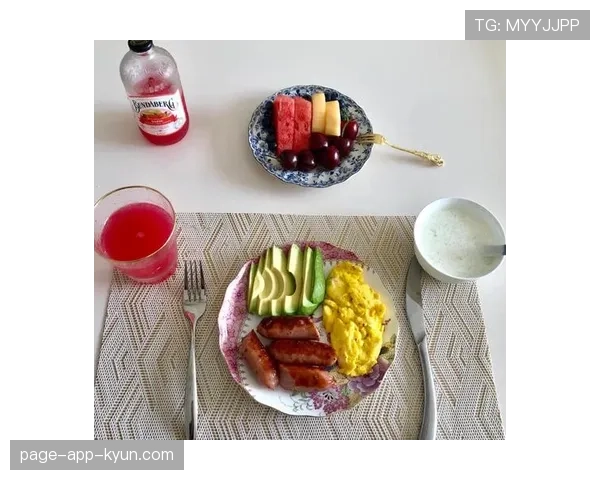 苏翊鸣训练完随手晒出的早餐,这自律程度真的服了 苏翊鸣训练完随手晒出的早餐,这自律程度真的服了